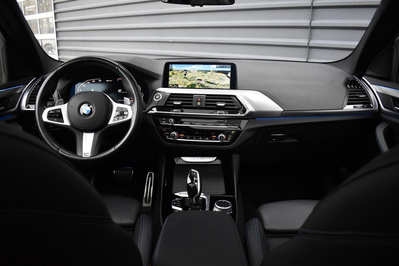 BMW X3 xDrive30e High Executive M Sport | Pano | Camera | Adaptief Onderstel | CarPlay | Adaptive LED | Donker Getint Glas |