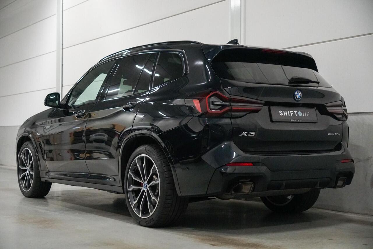 BMW X3 xDrive30e M-Sport | Panoramadak | Head Up | Tartufo leder