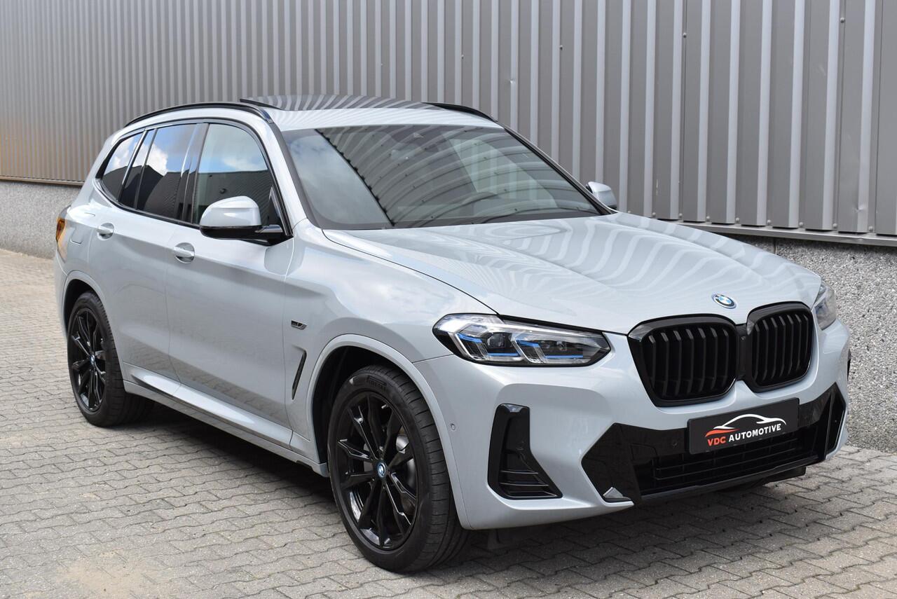 BMW X3 xDrive30e M Sport Pano | Laser | Brooklyngrau | Trekhaak | Leder | Comfort Access | HeadUp Display | Sfeerverlichting | BTW | Camera | Dodehoekassistent
