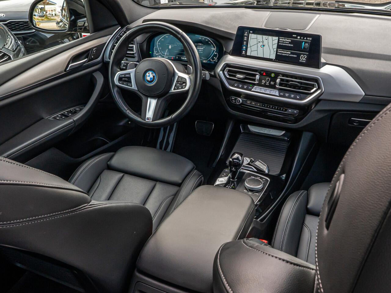 BMW X3 xDrive30e High Exe M-Sport PANO CAMERA SHADOW LINE 19 INCH STOELVERW LEDER