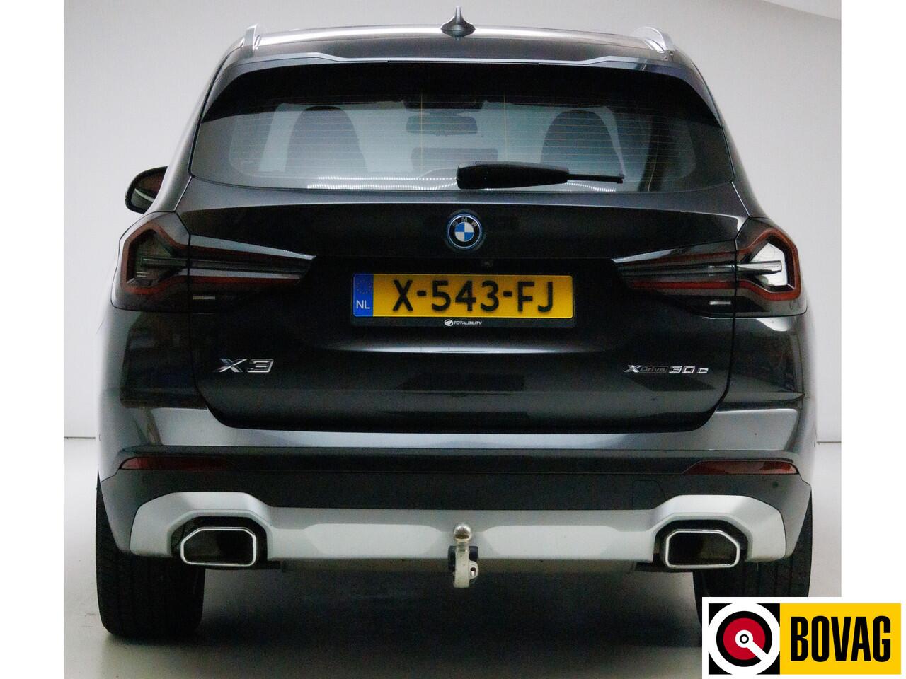 BMW X3 xDrive30e 293 PK | LCI FACELIFT | Elec. trekhaak | Panoramadak | Stoel- & stuurverwarming | Elec. klep, Navigatie, App. connect