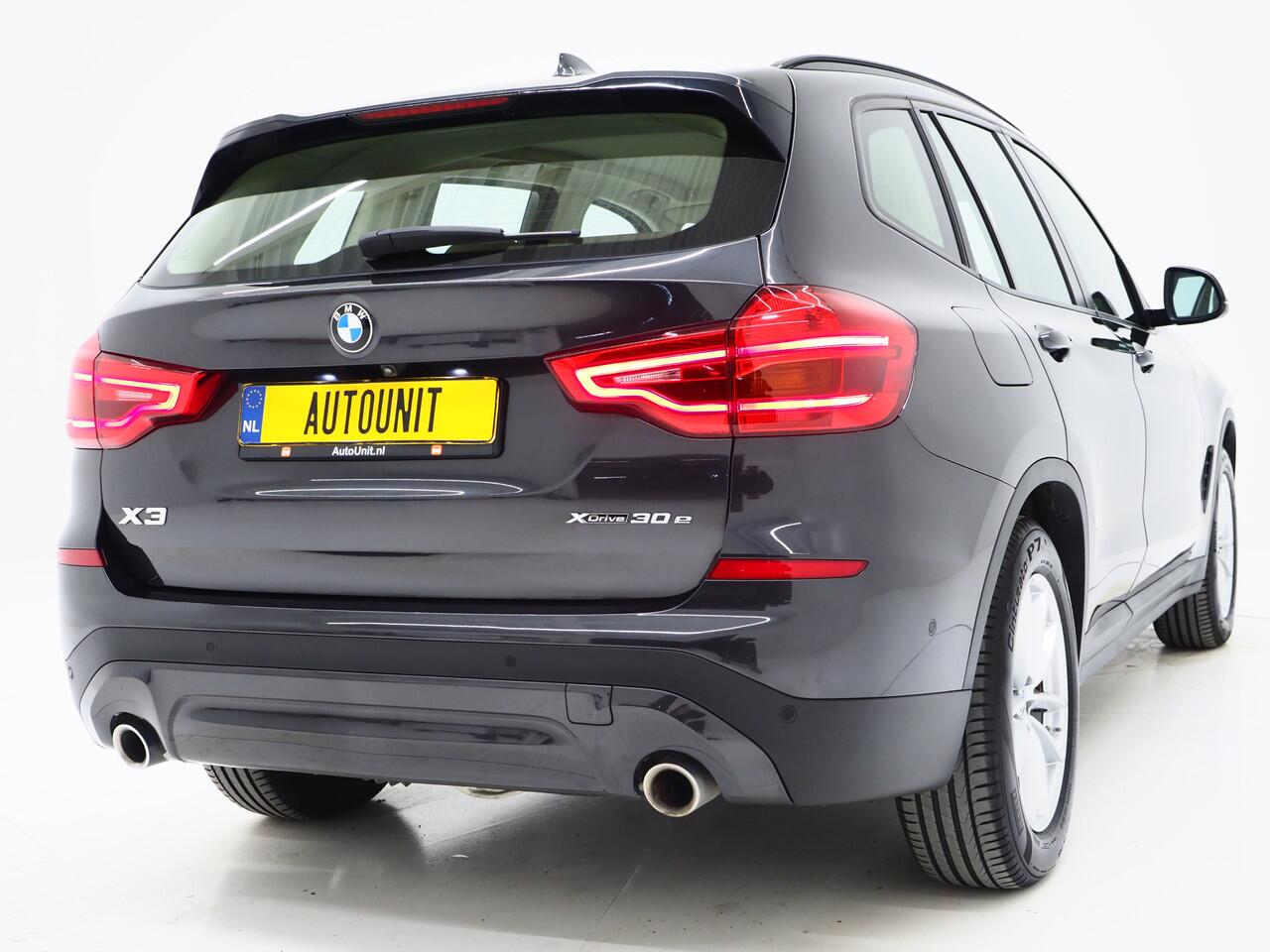 BMW X3 xDrive30e 292PK | Sportstoelen | Leder | Camera | Virtual | Stoelverwarming | DAB | Carplay