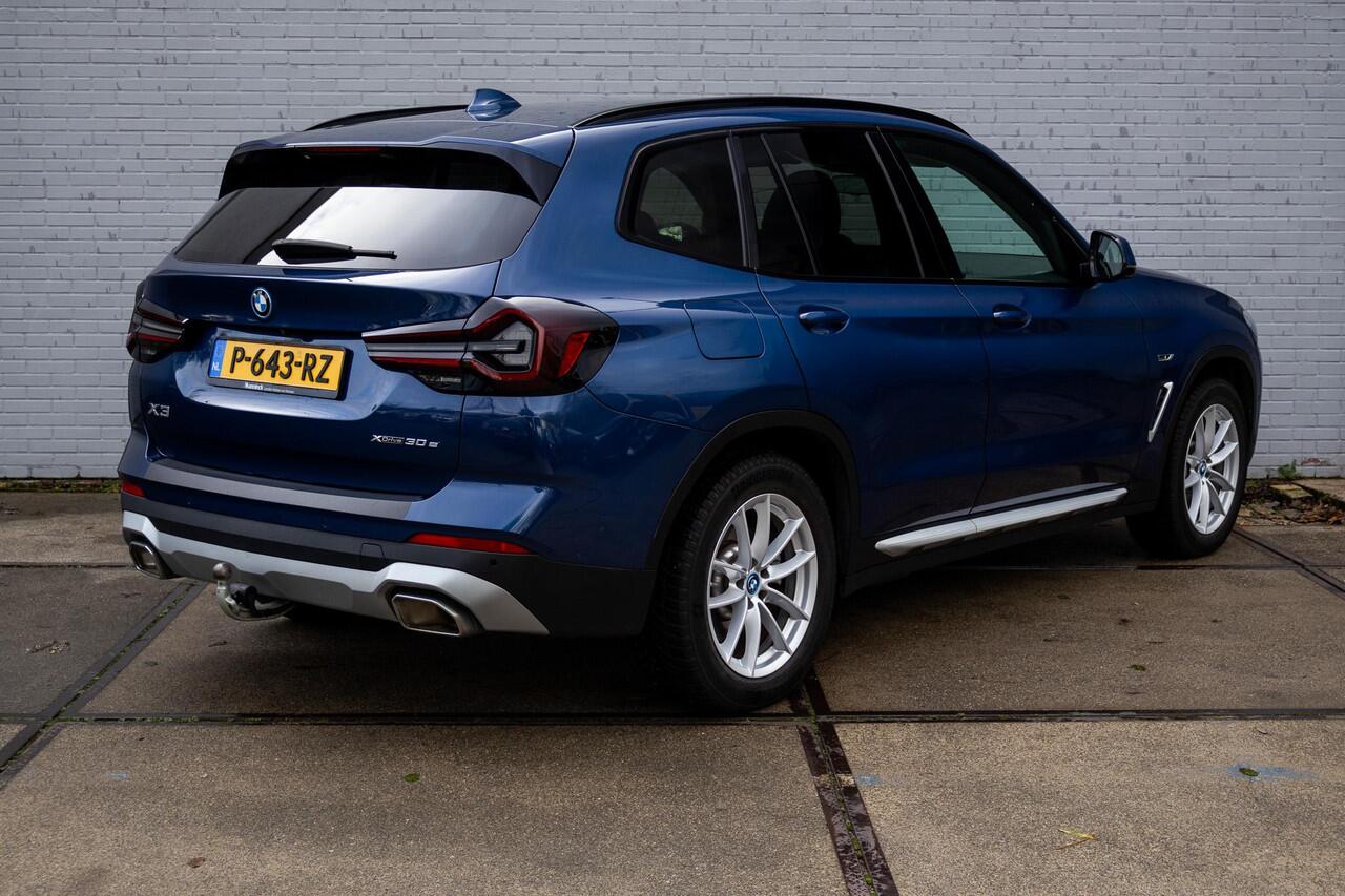 BMW X3 xDrive30e Pano|Laser|Leer|Sportstoelen|Stuurverw|Trekhaak