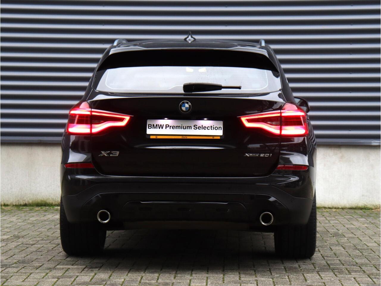 BMW X3 xDrive20i | High Executive | X-Line | Panodak | Driving Assistant | Apple Carplay | Achteruitrijcamera | HiFi | Comfort Access | 20'' LMV
