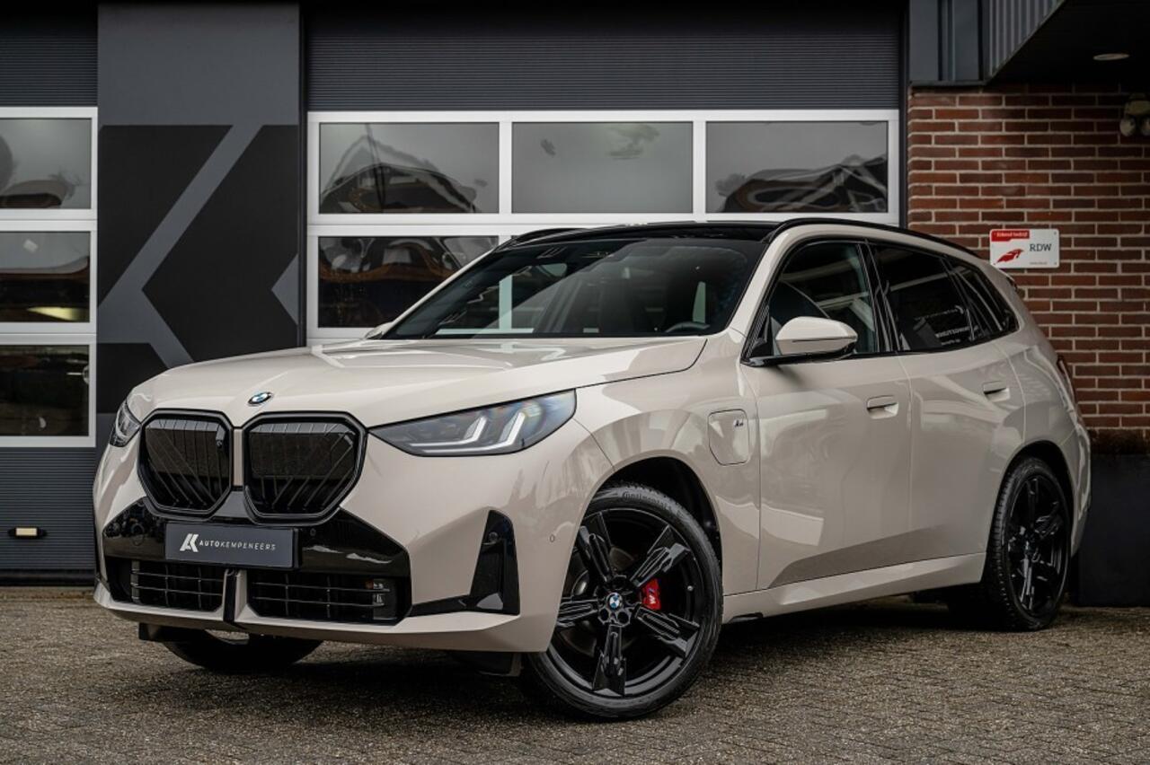 BMW X3 30e xDrive M Sport Pro | Panorama | 21 Inch | Memory | Trekhaak | 360 | Driving Ass. Plus | H/K | Head-up |