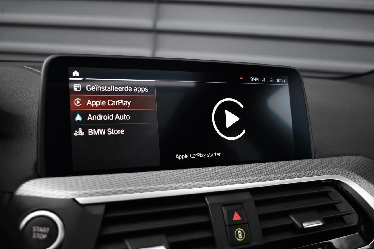 BMW X3 xDrive30e High Executive M Sport | Pano | Camera | Adaptief Onderstel | CarPlay | Adaptive LED | Donker Getint Glas |