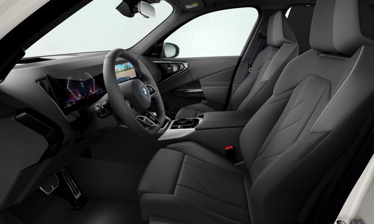 BMW X3 30e xDrive | 21 Inch | M-Sportpakket Pro | Professional Pack | Comfort Pack | Premium Pack | Panoramadak | Trekhaak