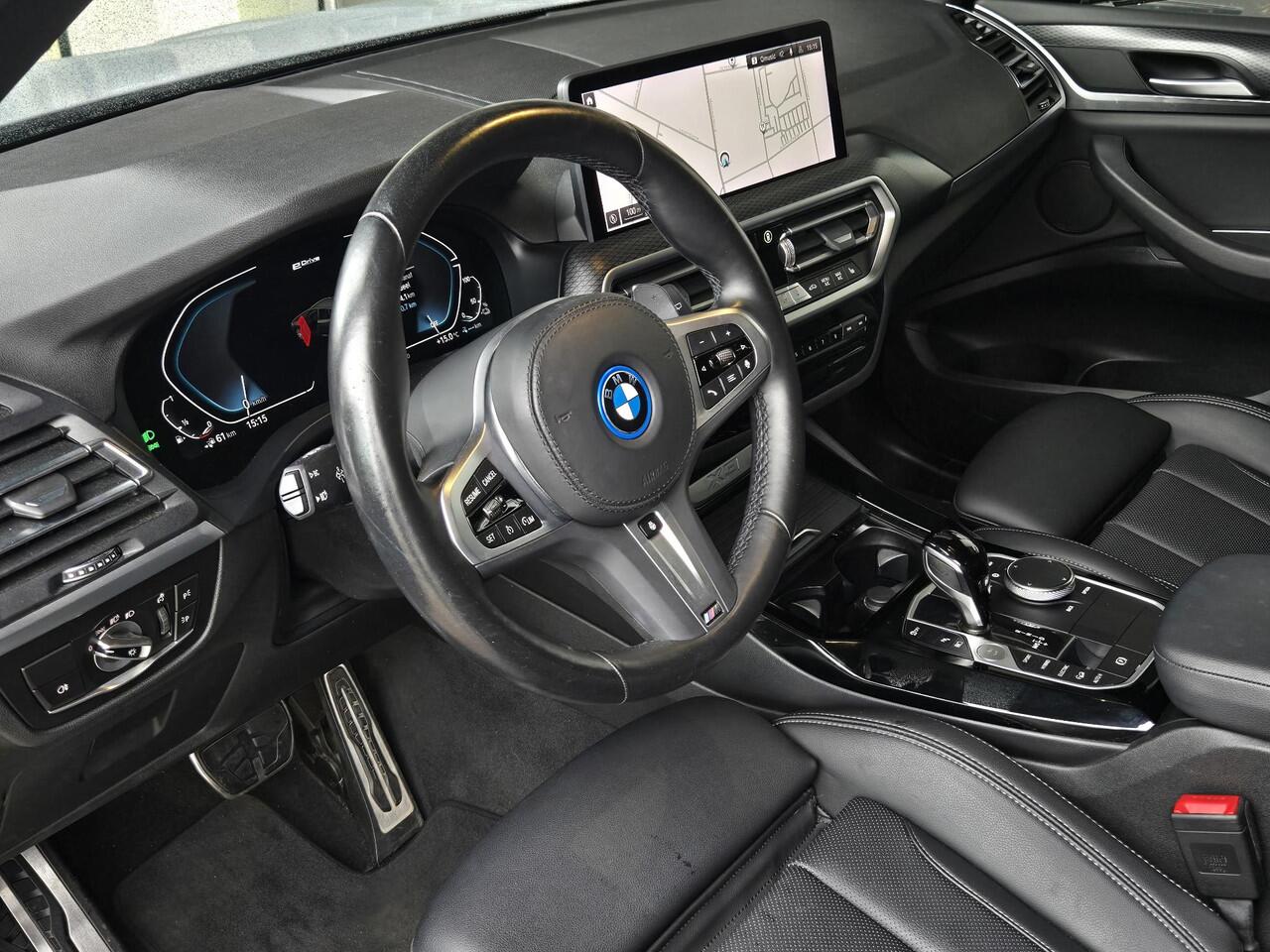 BMW X3 xDrive30e M SPORT | ELEKTR. TREKHAAK | 20 INCH LM VELGEN | CAMERA | BMW LIVE COCKPIT |