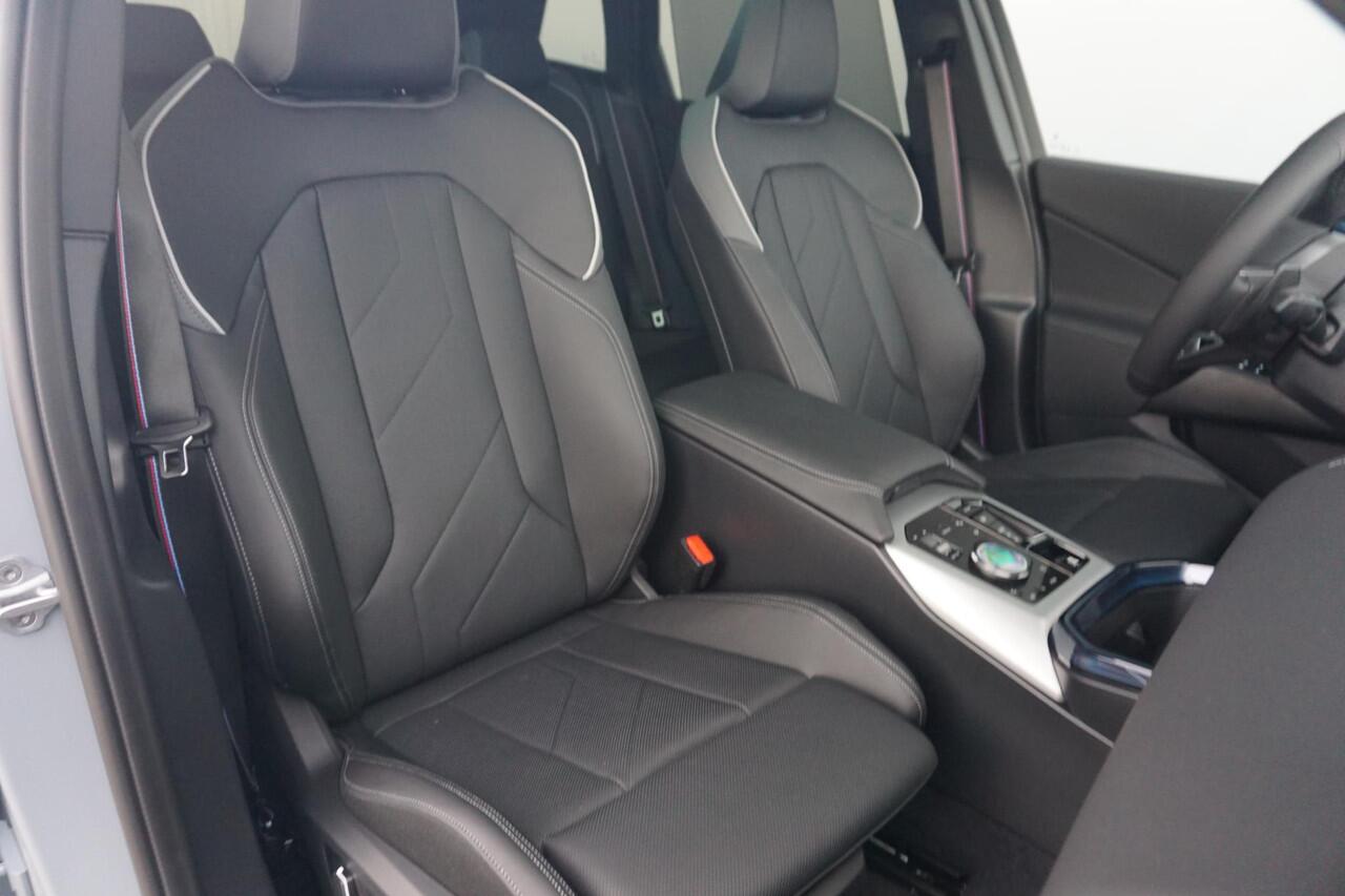 BMW X3 30e xDrive M Sportpakket Pro | Equipment Package Professional | Comfort Pakket