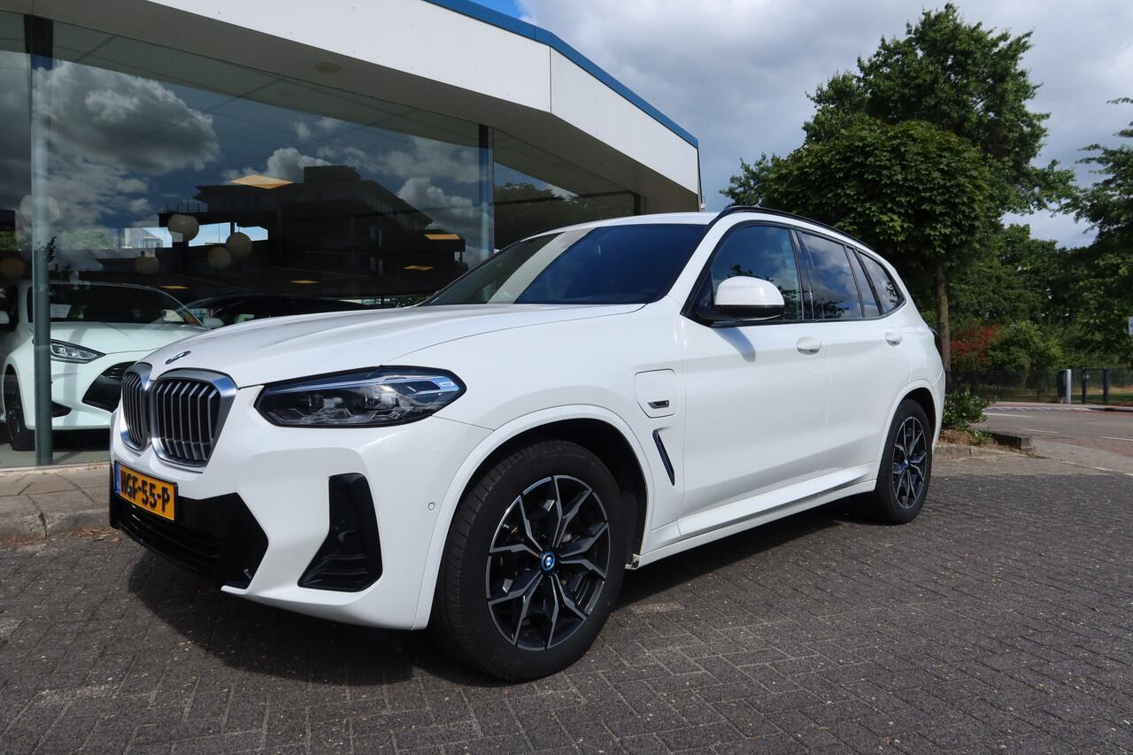 bmw-x3-xdrive30e-lci-facelift-m-spo