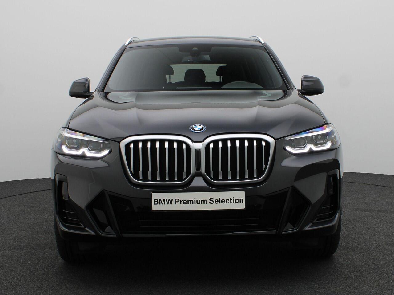 BMW X3 xDrive30e High Executive | M Sportpakket | DAB | HiFi | 20''