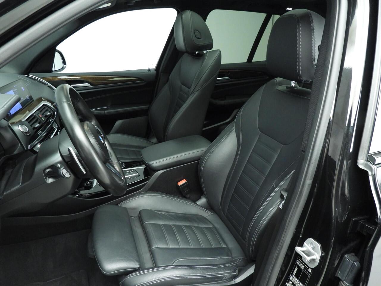 BMW X3 M40i xDrive | M-Sportpakket | LED | Leder | HUD | Schuifdak | Trekhaak | DAB | Hifi speakers | Alu 20 inch