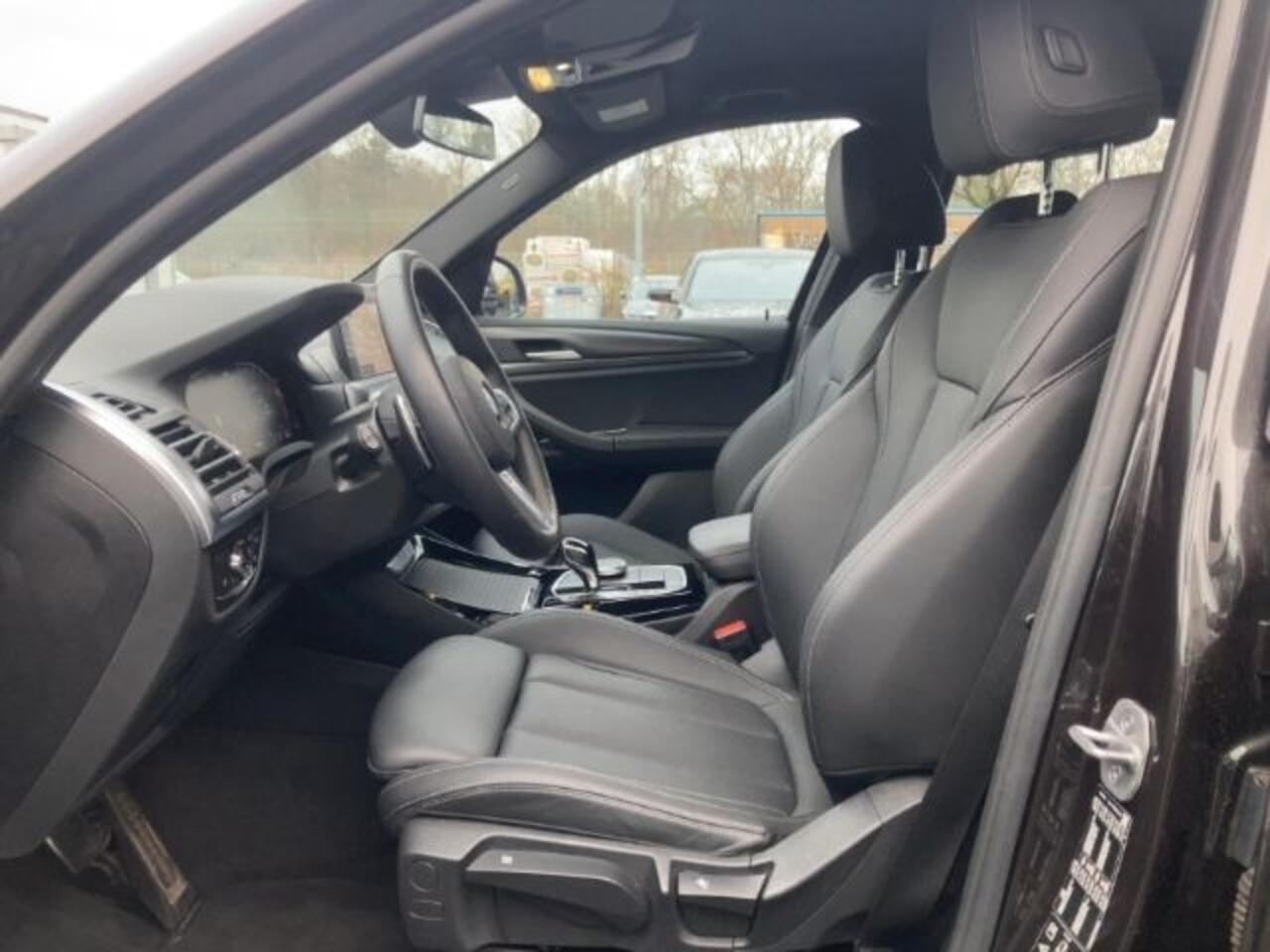 BMW X3 xDrive30d 286 PK Head-Up Laser LED Live Cockpit Sportstoelen Stoelverwarming Stuurverwarming