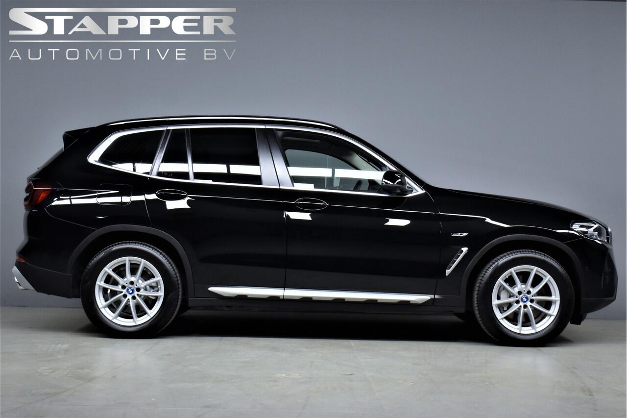 BMW X3 xDrive30e High Executive 1e Eig. Dealer OH Pano/Carplay/Camera/Navi/Led/Leer/Stoelverw./Pdc