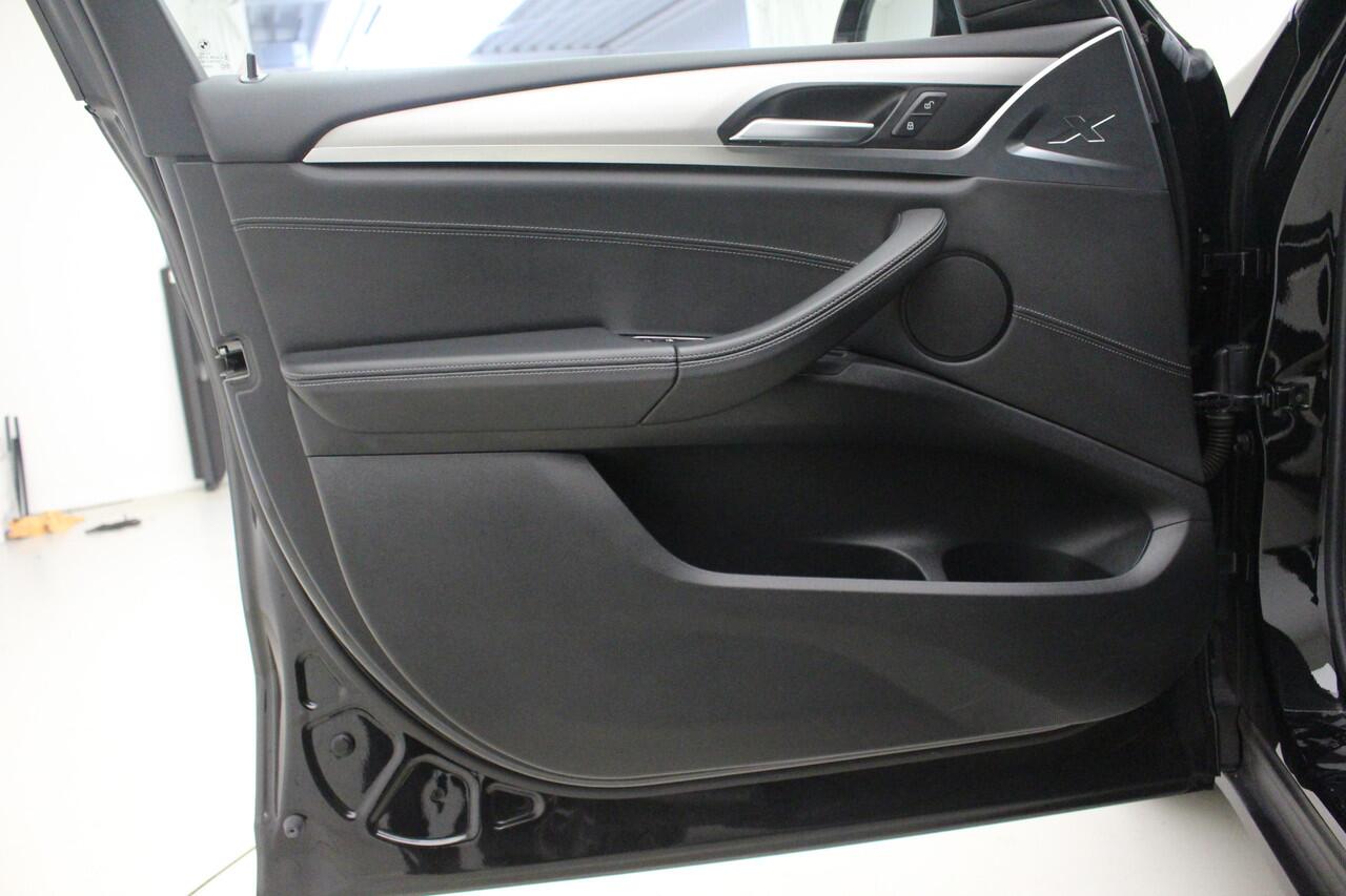 BMW X3 sDrive20i xLine | Head-Up | Panoramadak | High Executive |