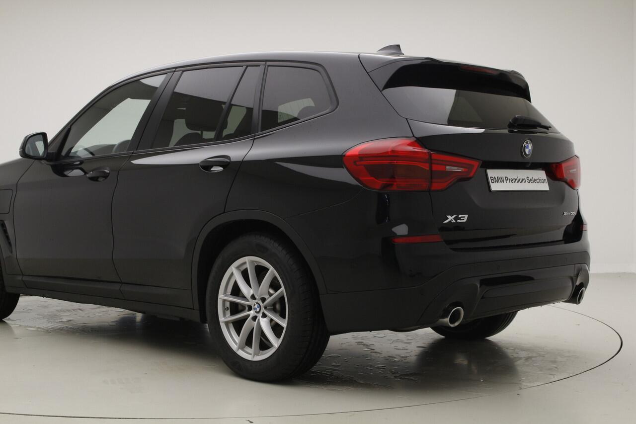 BMW X3 xDrive30e | Active Cruise Controle | Camera | M-Sportstuur | Stoelverwarming | Hifi