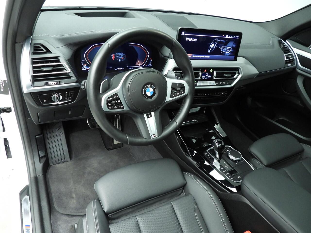 BMW X3 xDrive20d | M-Sportpakket | Laserlicht | HUD | Schuifdak | Trekhaak | Elektr. zetels | Active cruise | DAB | Hifi speakers | Alu 20 inch