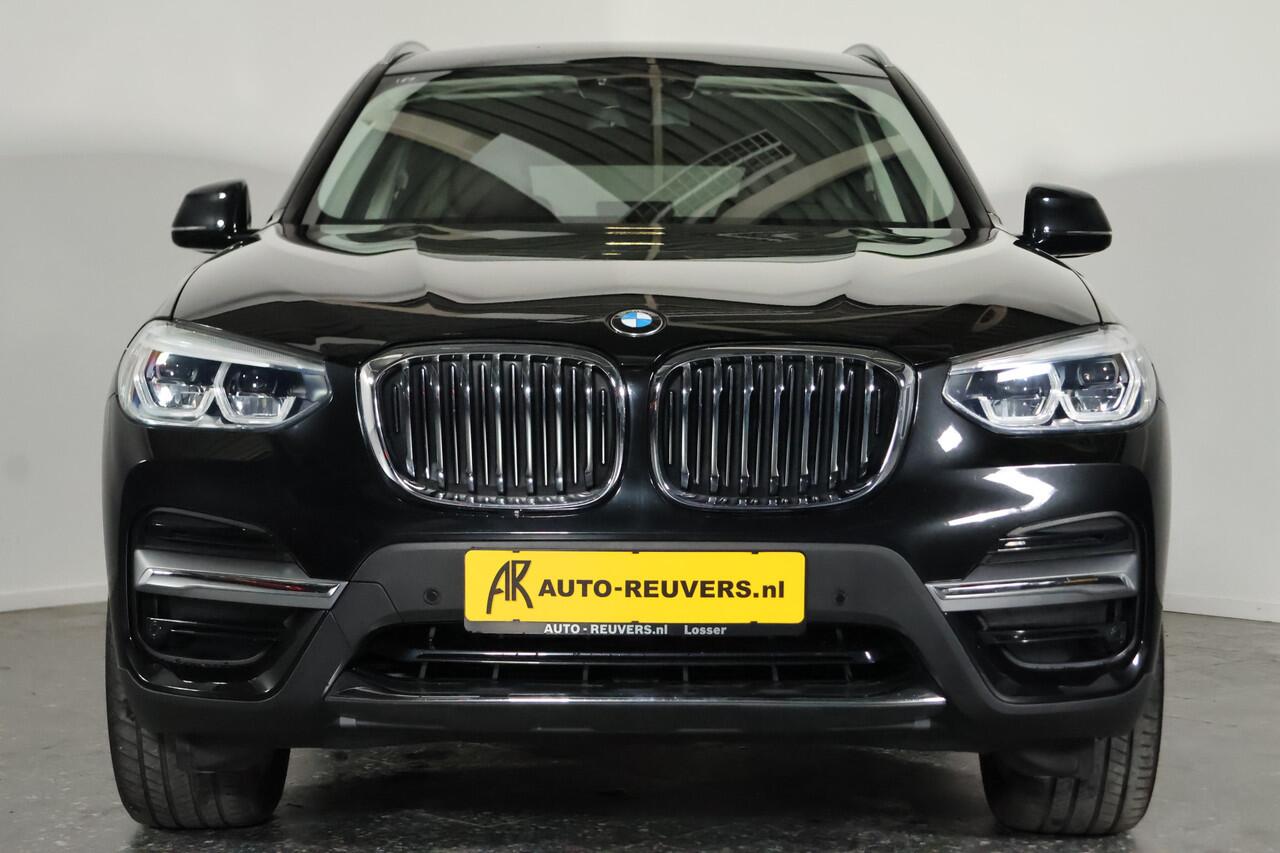 BMW X3 xDrive30e Luxury Line / Navi / DAB / Carplay / LED