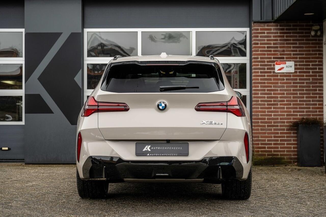 BMW X3 30e xDrive M Sport Pro | Panorama | 21 Inch | Memory | Trekhaak | 360 | Driving Ass. Plus | H/K | Head-up |