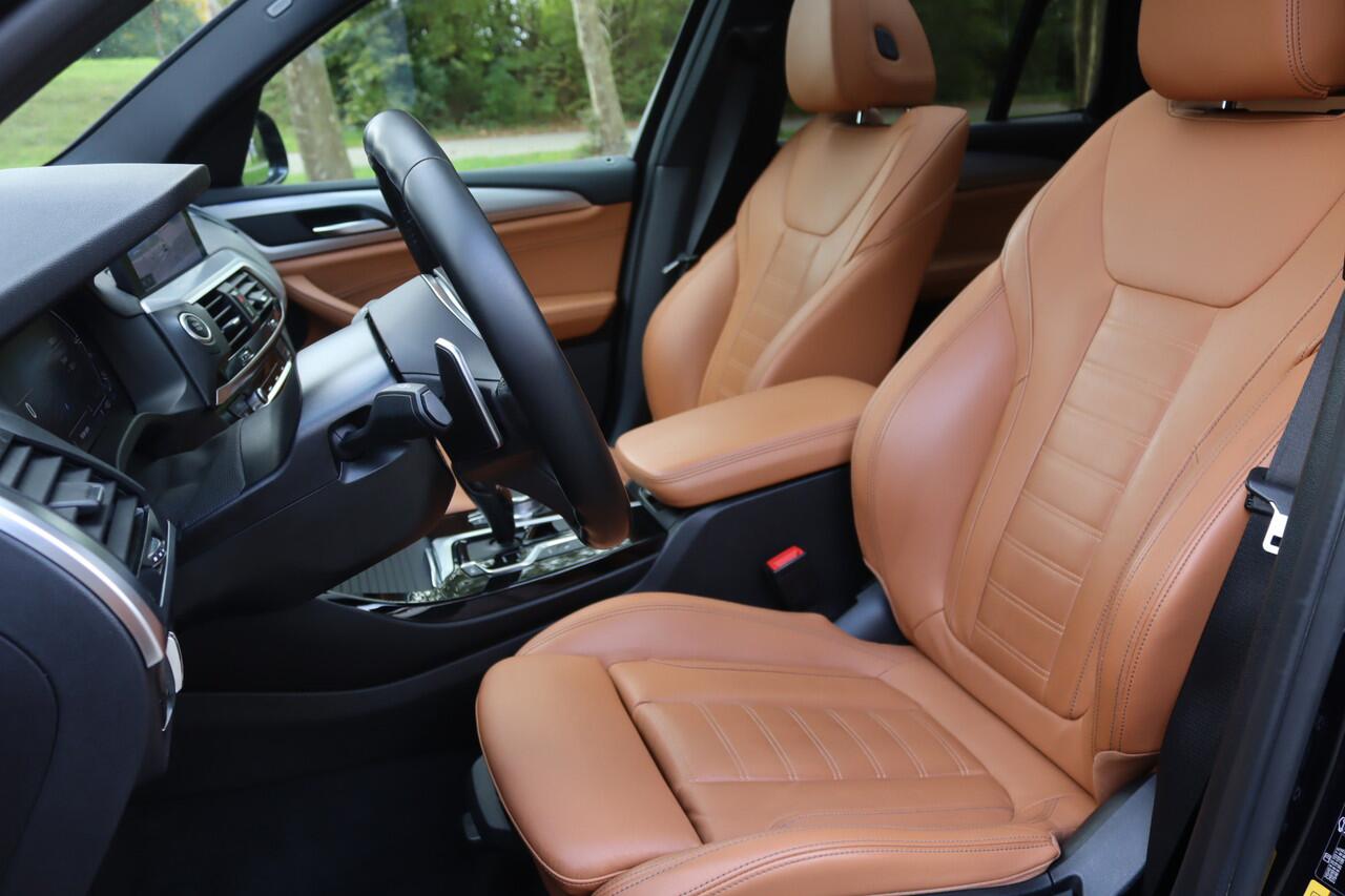 BMW X3 xDrive30e M-Sport Shadow Pano/Camera/Leder/Keyless/Sfeer/App-Connect/LED+/19"/Trekhaak wegkl.