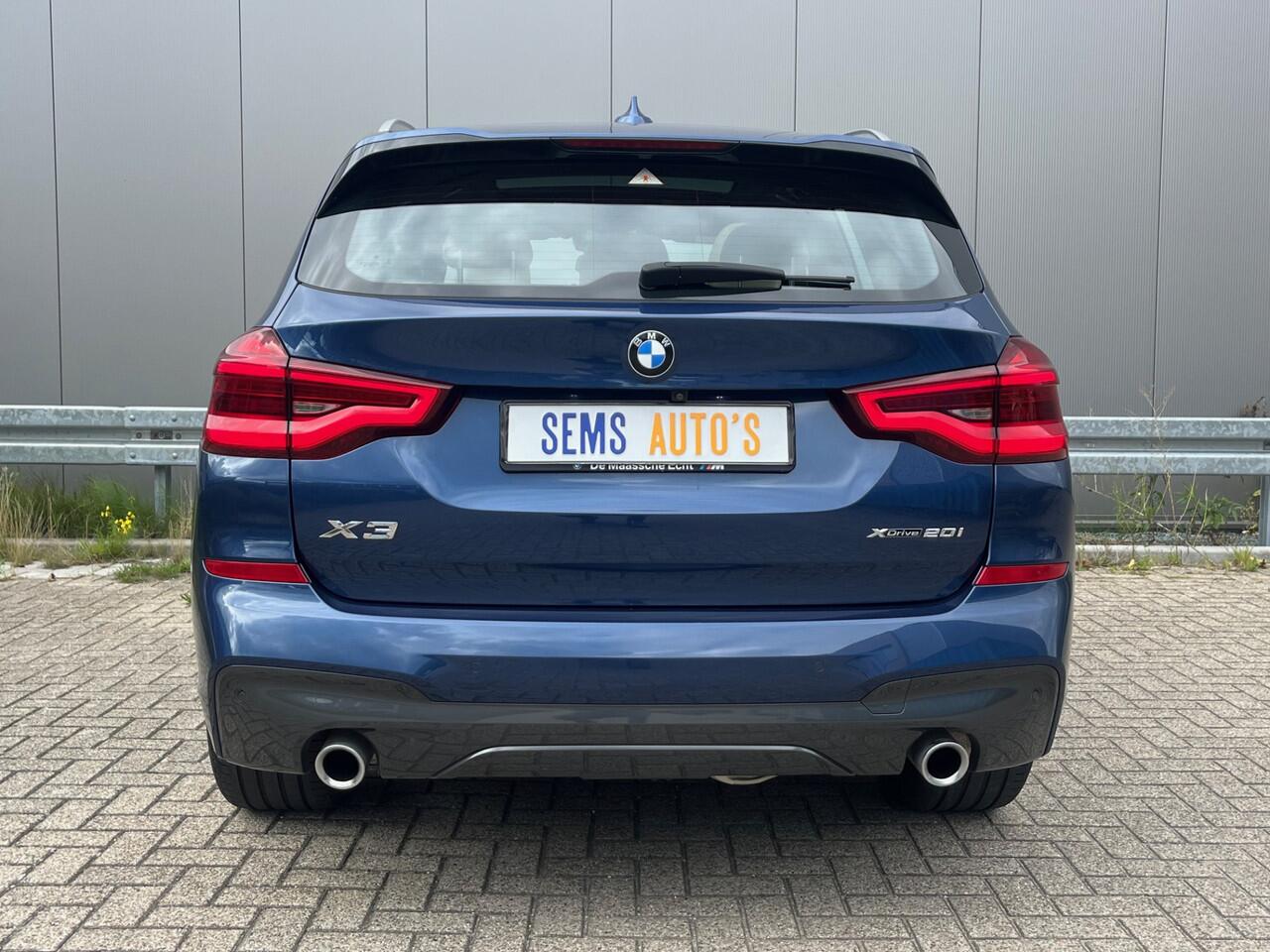 BMW X3 xDrive20i High Executive M-pakket Pano / Head up / Elec.Trekhaak