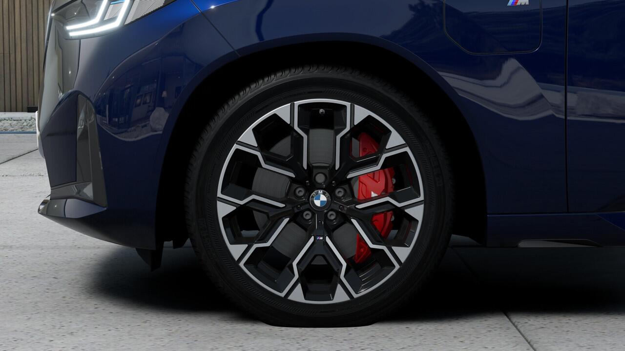 BMW X3 30e xDrive M Sport Automaat / Panoramadak / Trekhaak / Sportstoelen / Adaptieve LED / Comfort Access / Parking Assistant Plus / Stoelventilatie