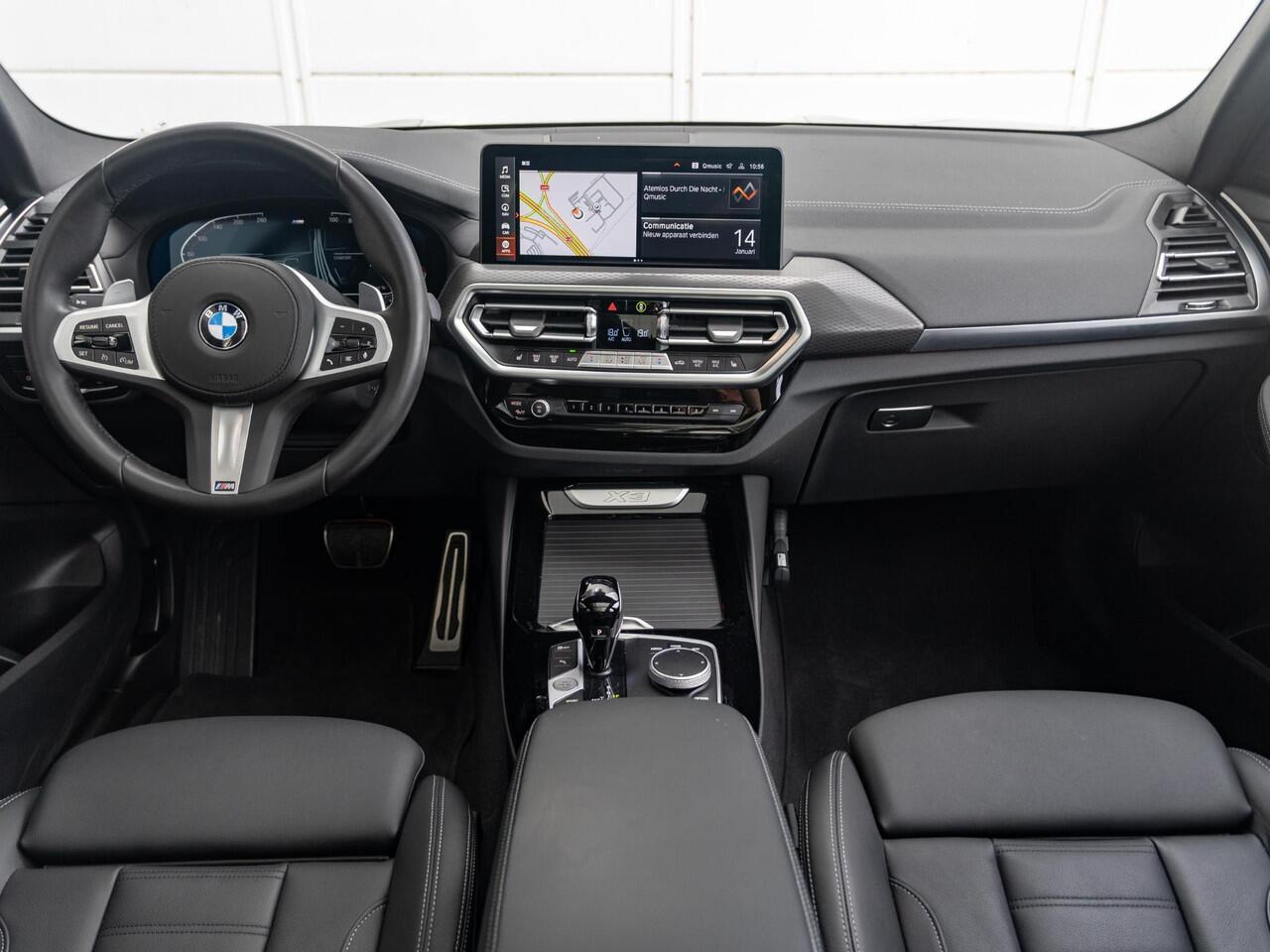 BMW X3 xDrive20i | High Executive | M Sportpakket | Comfort Access | Achteruitrijcamera | Panoramadak | Stoelverwarming | PDC | 20''