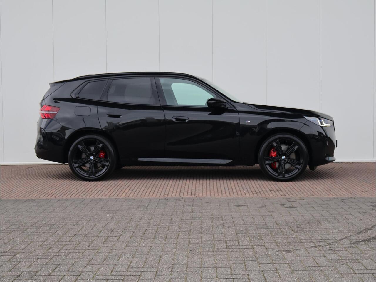 BMW X3 M50 M Sportpakket Pro/ Comfort Access/ Elektrische Trekhaak/ panoramadak/ Sportstoelen/ Stoelverwarming/ Harman-Kardon/ Driving Assistant Plus