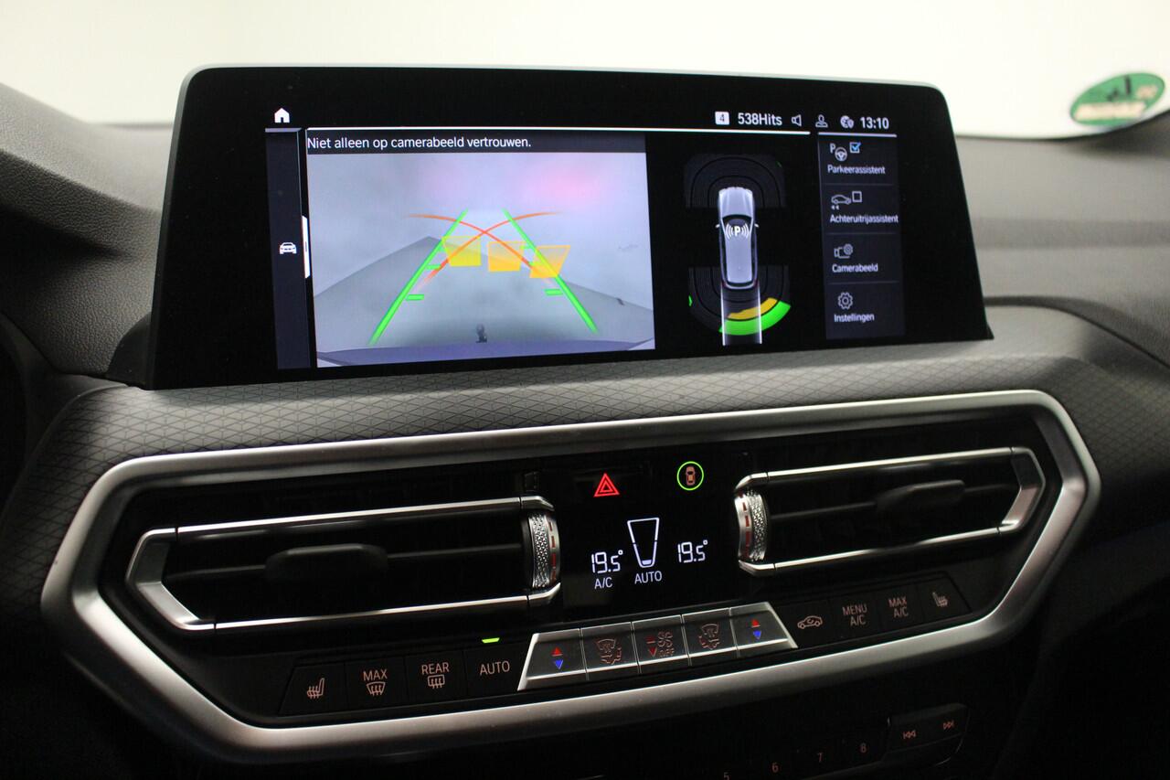 BMW X3 xDrive30e M-Sport | 20" | Camera | Trekhaak | Leder | Voorbereiding Driving Assistance