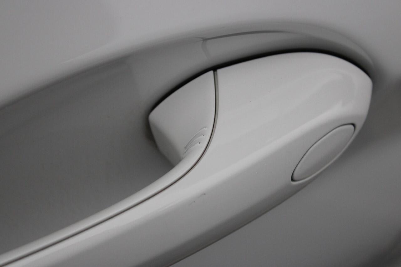 BMW X3 xDrive30i M Sport Automaat / Panoramadak / Sportstoelen / Achteruitrijcamera / LED / Head-Up / Comfort Access / Parking Assistant