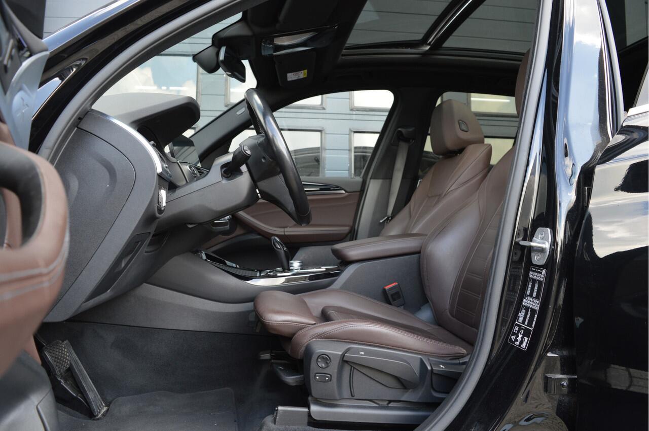 BMW X3 xDrive20i High Executive Edition | PANO | TREKHAAK | CAMERA |