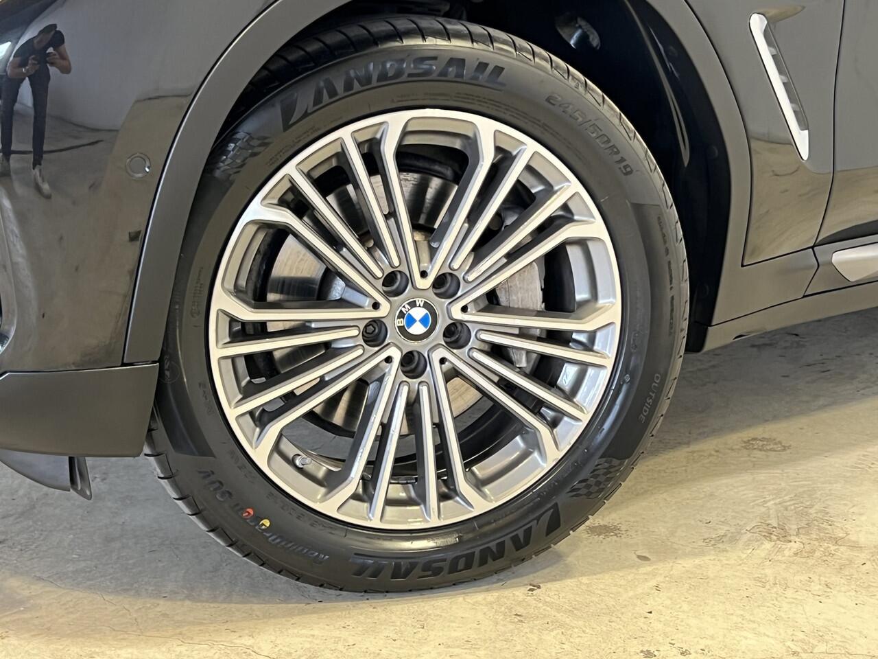 BMW X3 xDrive30e High Executive | Navigatie | LM Velgen 19" | Lederen Bekleding | Cruise Control | Luxury Line | Airco |