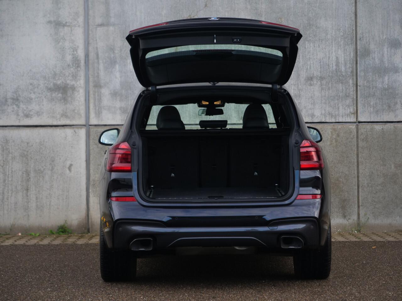 BMW X3 M40i xDrive High Executive | panorama | keyless go&entry | trekhaak | zeer nette staat.