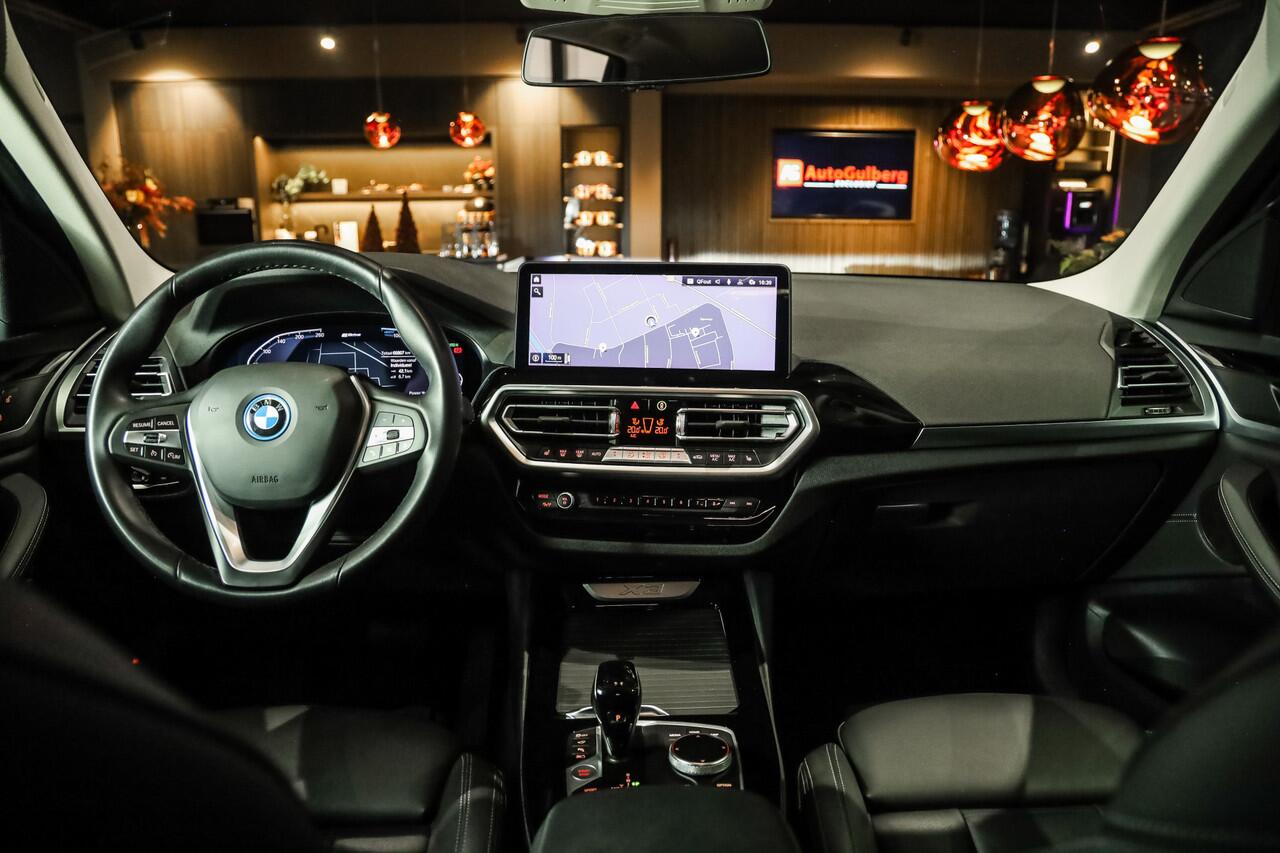 BMW X3 xDrive30e Edition Sportstoelen Leder Vernasca, Bmw Live Dash, Keyless, Hifi Actief, Park+ Pakket, Camera, Spiegel Pakket, Surround View, DAB, Alarm, Stoelverwarming, Lmv. 18''