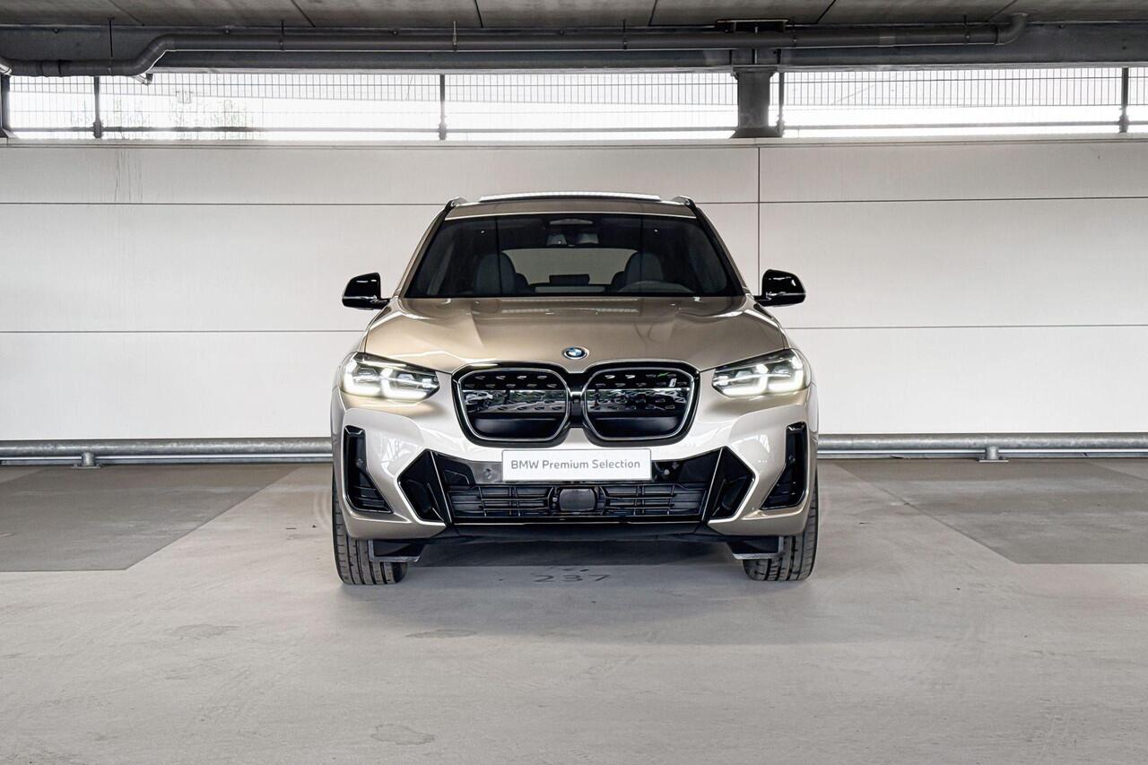 BMW X3 iX3 High Executive 80 kWh | Selections