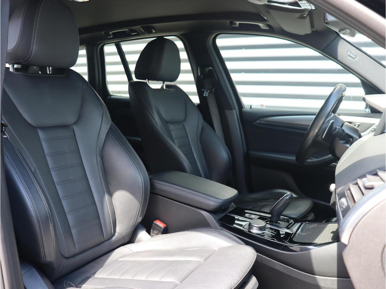 BMW X3 xDrive30e | High Executive | M Sportpakket | Parking Pack | Hi-Fi | Sportstoelen | Adaptive LED | Climate Control | 19'' LMV