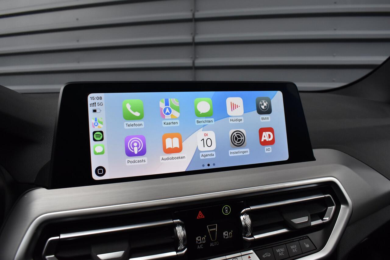 BMW X3 xDrive30e M Sport | Pano | 21'' Velgen | Camera | CarPlay | Head-Up | Stoelverwarming | Sfeerverlichting |