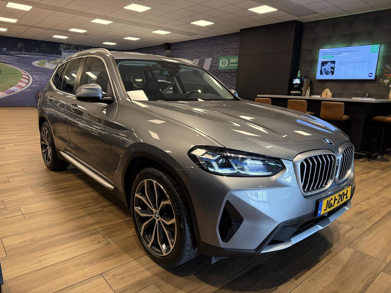 BMW X3 xDrive30e Executive |LASER|HUD|PANO|20 INCH|LEDER|SPORTSTOELEN|
