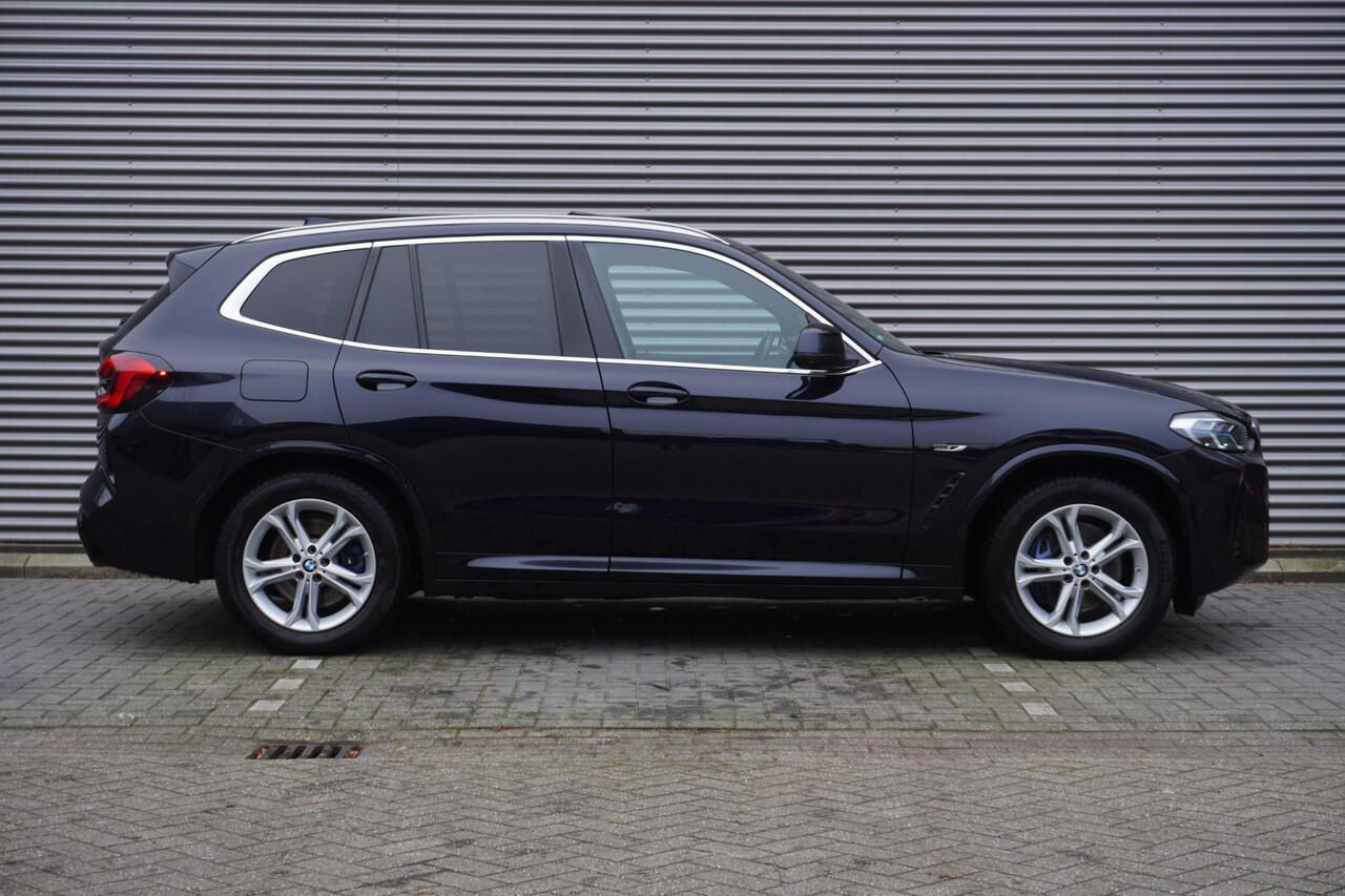 BMW X3 xDrive30e M Sportpakket | High Executive | Glazen panoramadak | HiFi System | BMW Laserlight