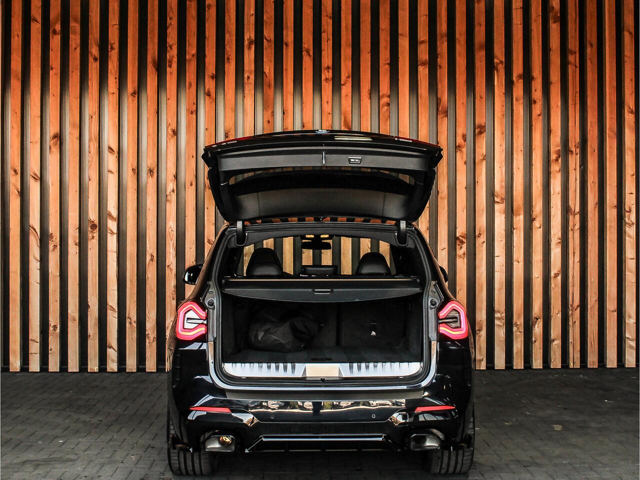 BMW X3 xDrive30e 292PK High Executive M-Sport | M-SPORT KUIPSTOELEN | HEAD-UP | PANO | HARMAN KARDON | SHADOWLINE |