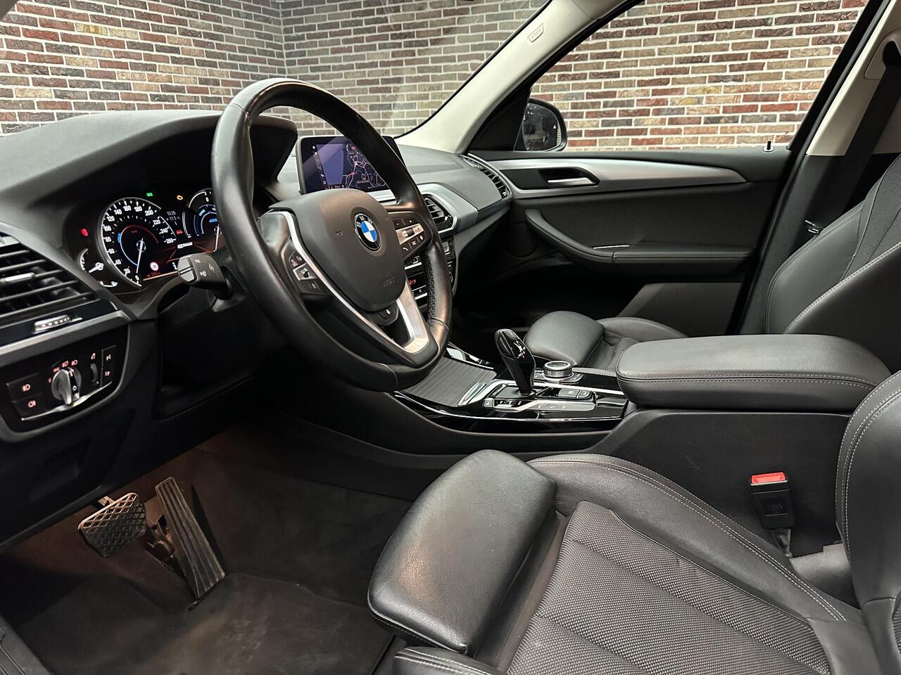 BMW X3 xDrive30e eDrive Edition | Head-up| CarPlay| Stuurverwarming|
