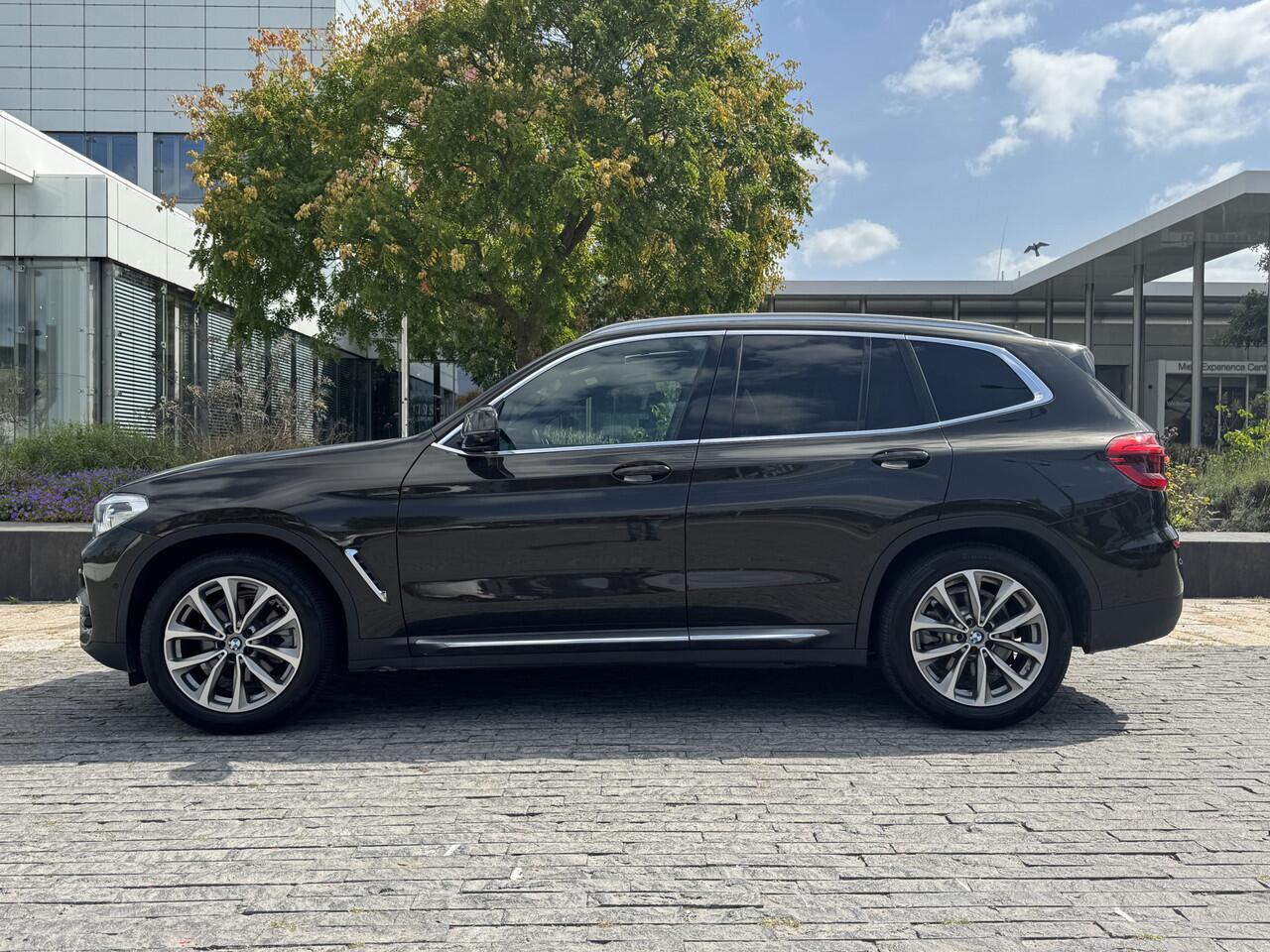 BMW X3 xDrive30i High Executive Edition