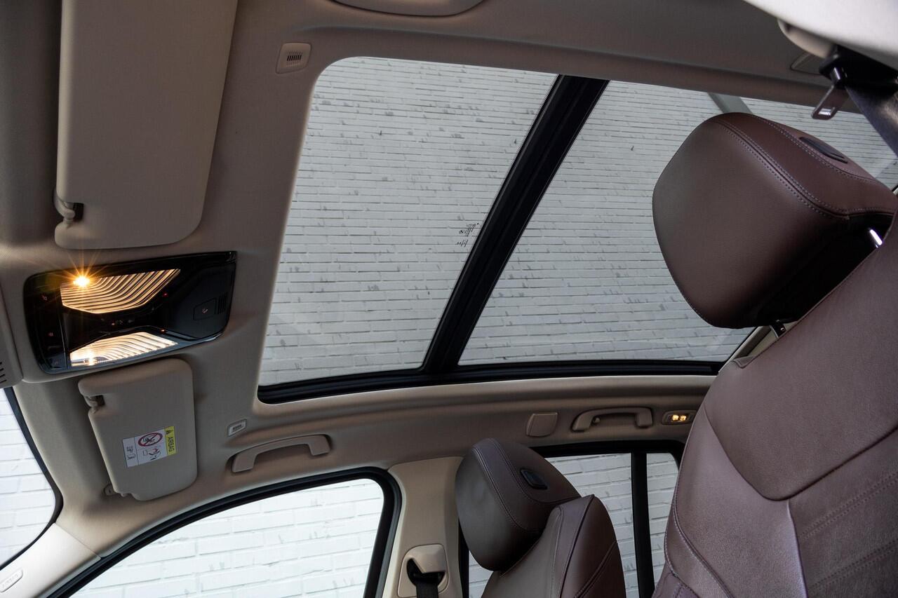 BMW X3 xDrive30e Pano|Laser|Leer|Sportstoelen|Stuurverw|Trekhaak