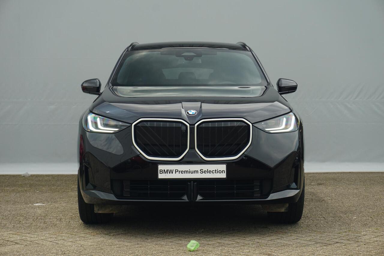 BMW X3 xDrive30e M Sportpakket 20'' / Panoramadak / Harman Kardon / Trekhaak / Comfort Acces