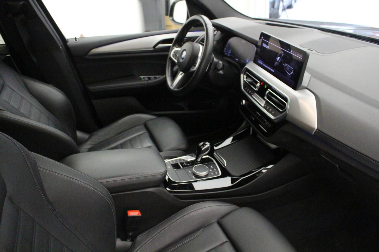 BMW X3 xDrive30e M-Sport | Panorama | Harman Kardon | Elektrisch verstelbare stoelen | Trekhaak | 360 Camera