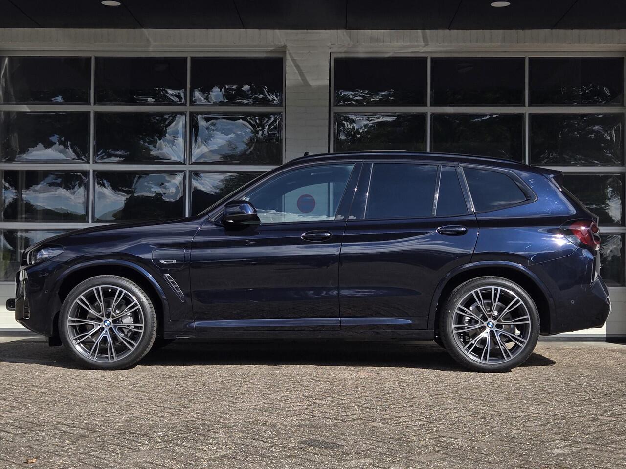 BMW X3 xDrive30e M SPORT LCI | MEMORY STOELEN | PANORAMA | LEDER | CAMERA |