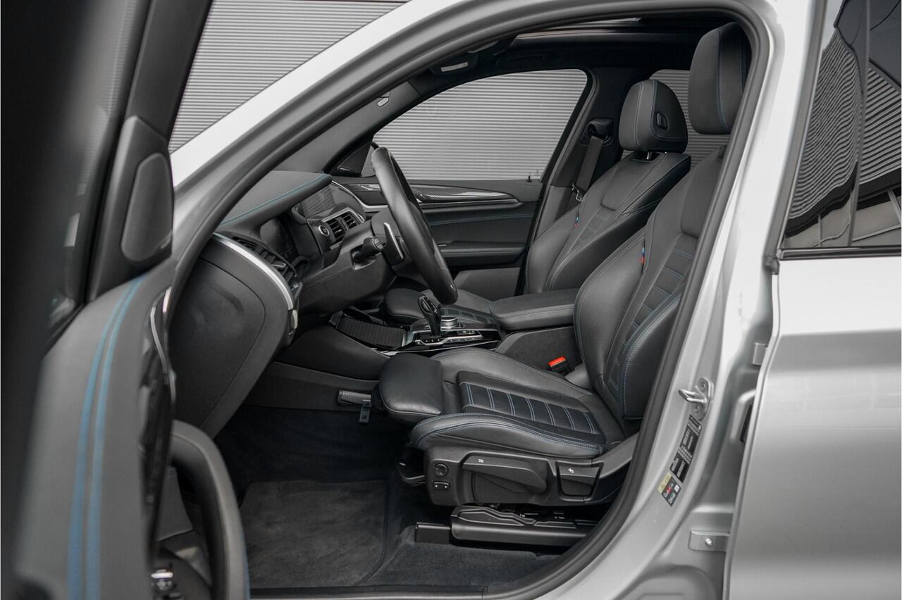 BMW X3 xDrive30e M-Sport Pano HUD CarPlay 20"