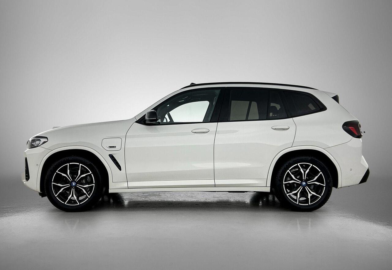 BMW X3 xDrive30e PLUG-In "FACELIFT" M Sport Shadow Line PANORAMADAK | LEER | LIVE-COCKPIT