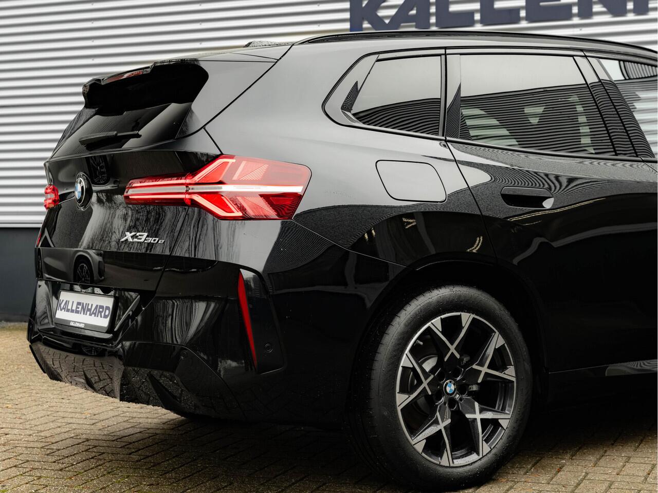 BMW X3 30e xDrive M-Sport - Trekhaak - ACC - 360° Camera - Harman Kardon