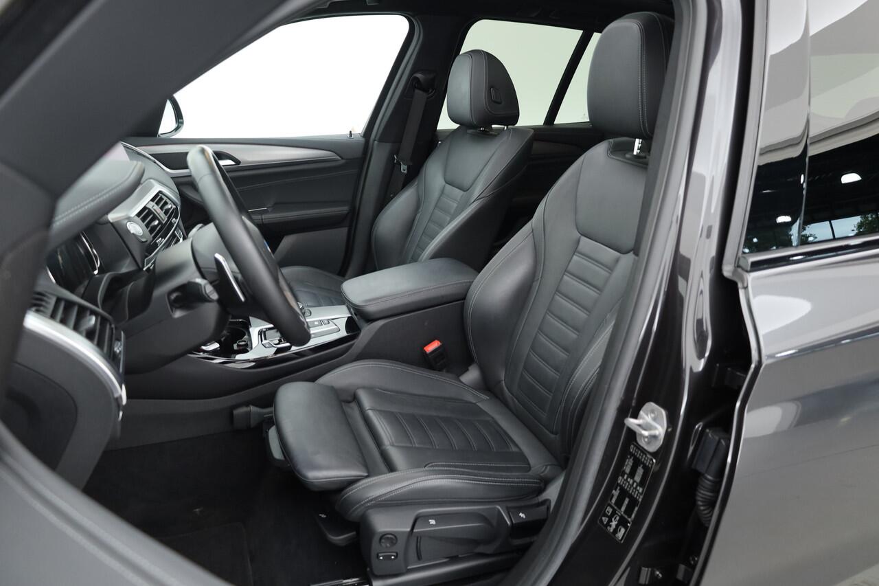 BMW X3 xDrive30i M Sport | Pano | HUD | Adapt. Cruise | Leder | Camera | Trekhaak | 20'' | Keyless